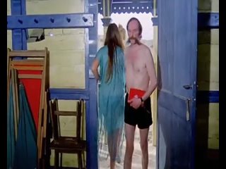 beach house / casotto (1977) italian comedy with jodie foster small tits